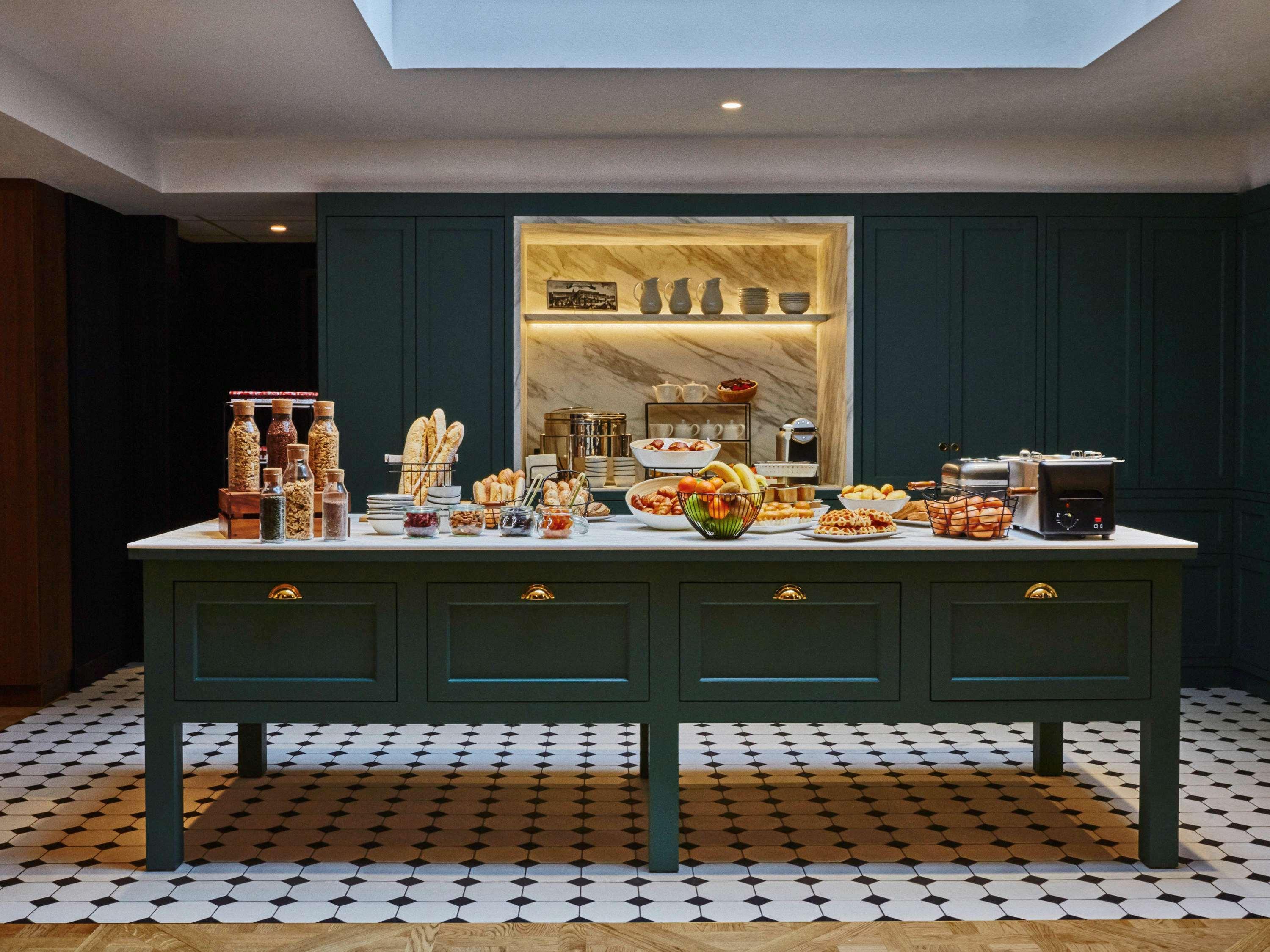 Mercure Chateau 3*