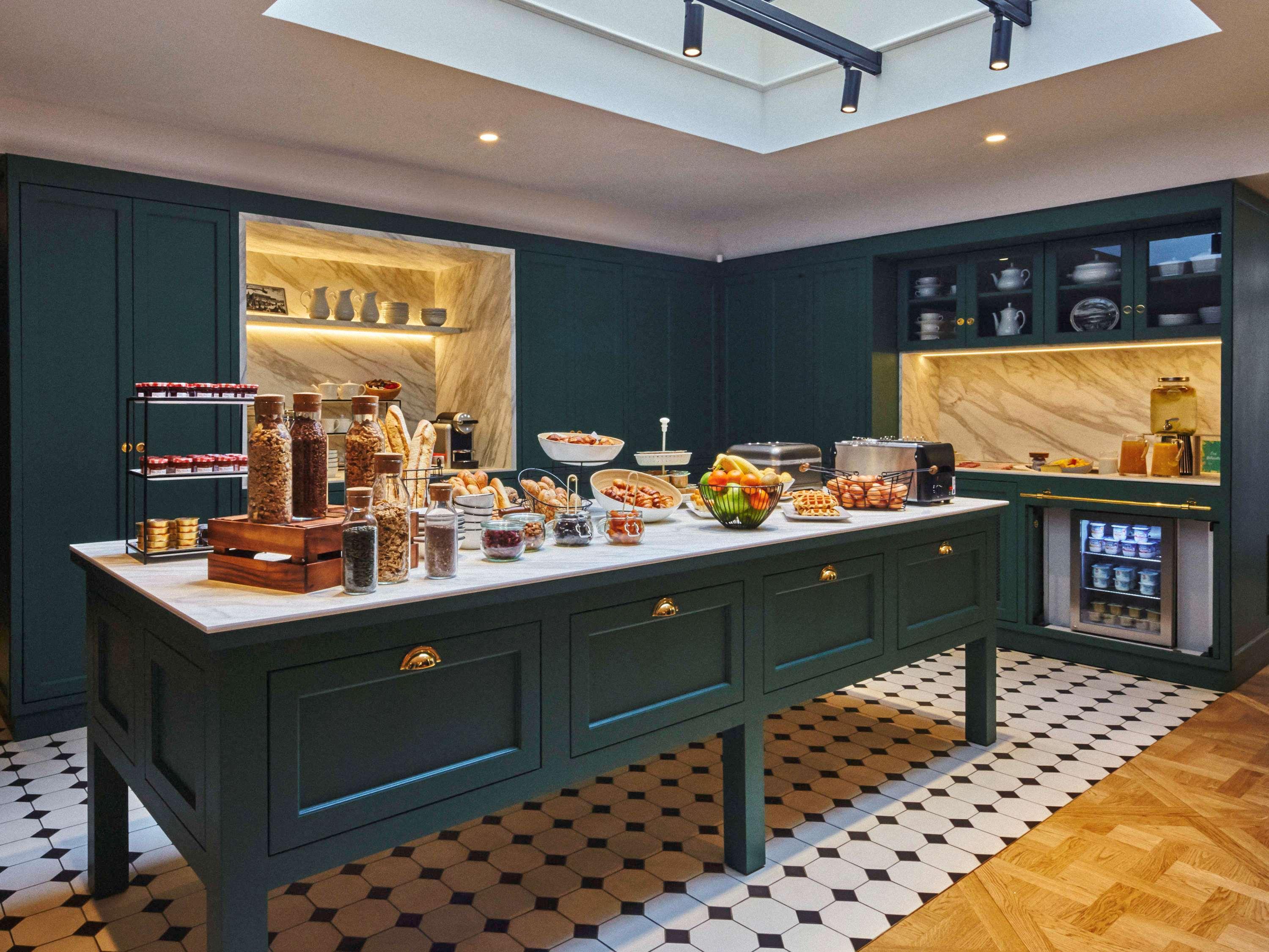 Hotel Mercure Chateau 3*