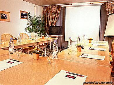 Mercure Chateau Hotel 3*